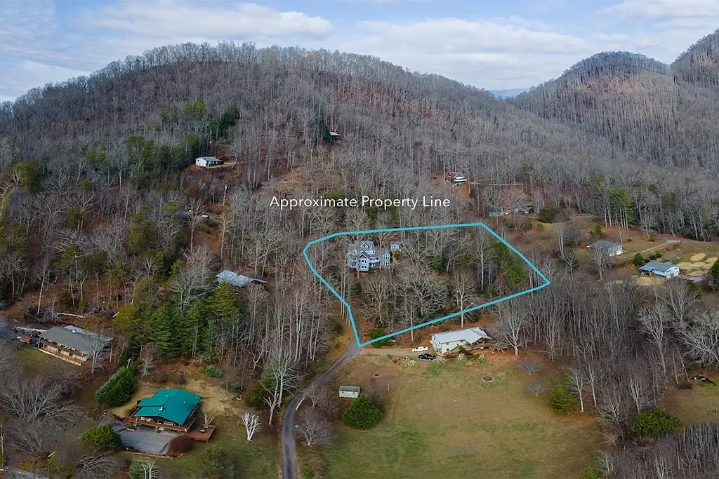 Property Line Overview — exterior of unique chateau-style cabin in Franklin NC — Chateaux Wedgewood Smoky Mountains retreat