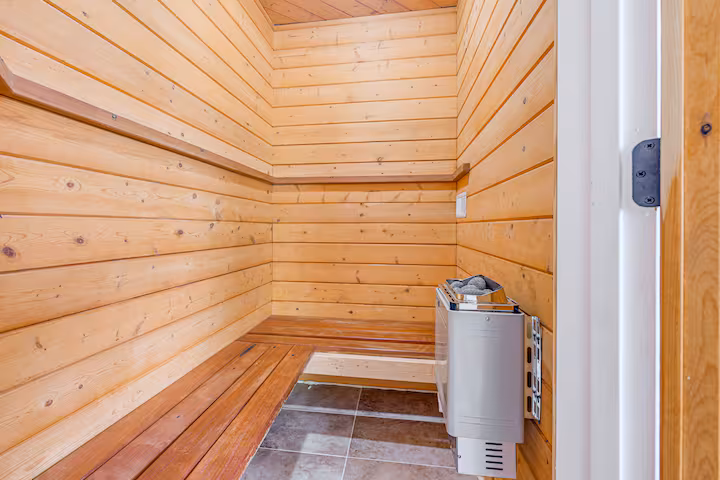 Private sauna at mountain retreat Franklin NC